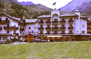 Hotel Miramonti (VI)