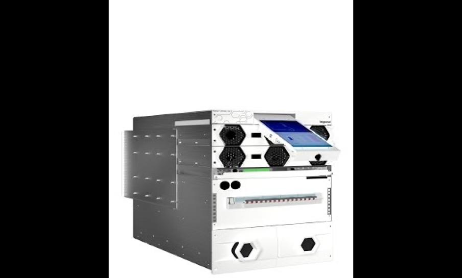 Preview image for the video "Legrand - UPS Keor MOD RI. Display 10’’ touch screen e retraibile".